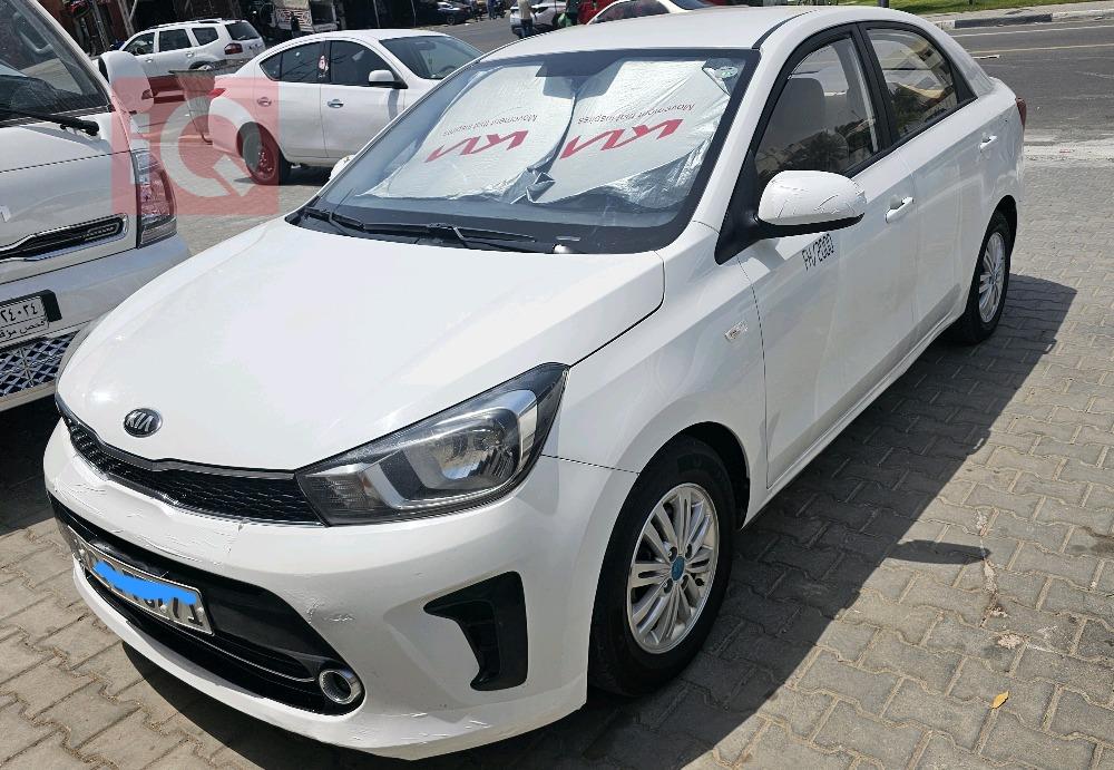 Kia Pegas